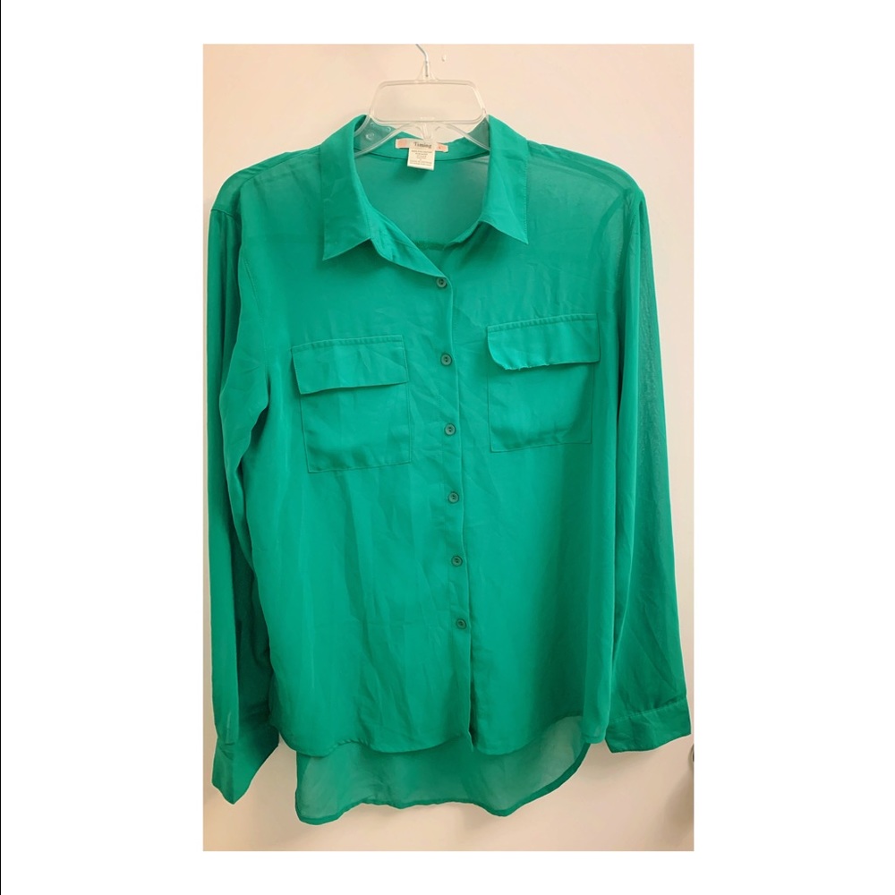 Timing Green Hi-Low Blouse